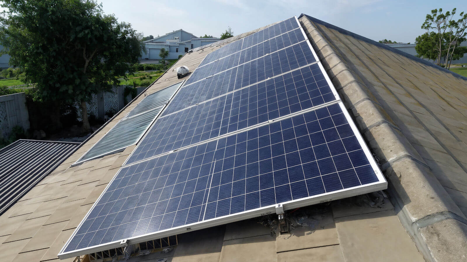 Solar panel and gutter cleaning services